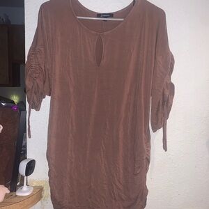 Espresso Brown Ruched-Tie Sleeve Keyhole Top